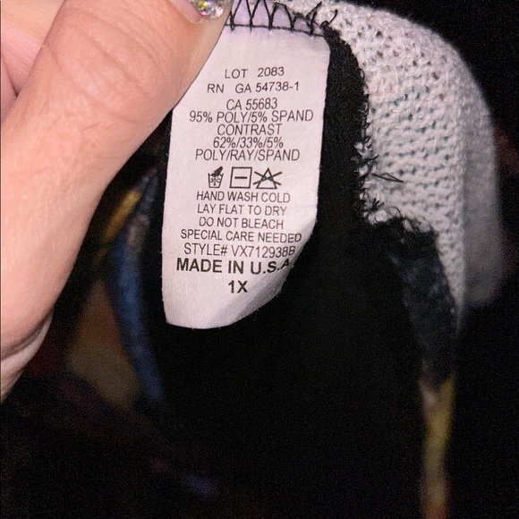 Nally & Millie Black Knit Tunic Top, NWT, SOFT!!!!! - Picture 6 of 6